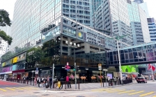 老铺黄金在香港正式开设旗舰店