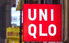 优衣库老板重登日本首富